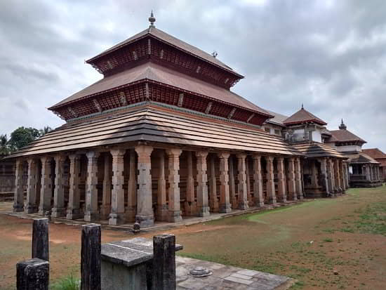 Thousand Pillars Jain Temple - Tempo Traveller Mangalore